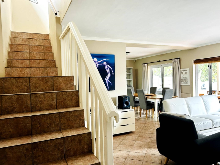 To Let 2 Bedroom Property for Rent in Hout Bay Western Cape